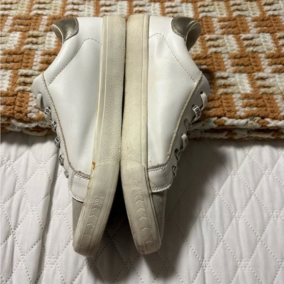 Vintage Havana White and Gray Women's Sneakers - Picture 4 of 7